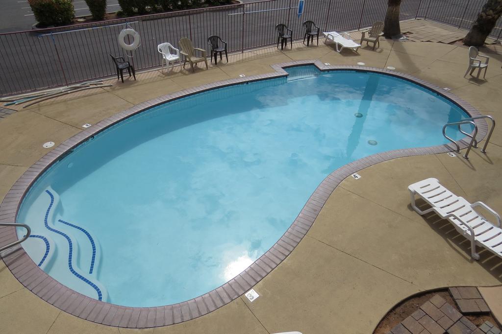 America'S Best Inn & Suites Saint George Экстерьер фото