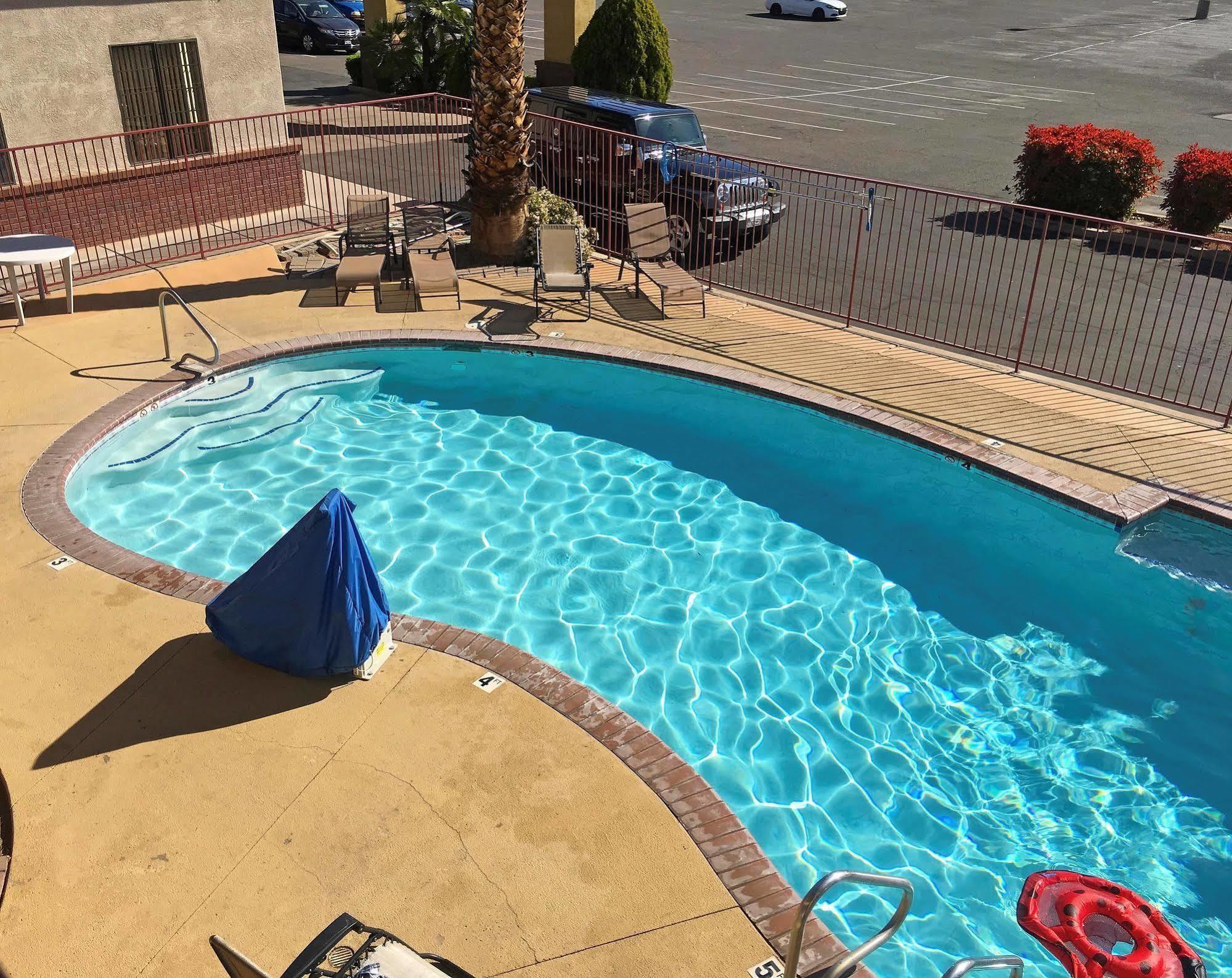 America'S Best Inn & Suites Saint George Экстерьер фото