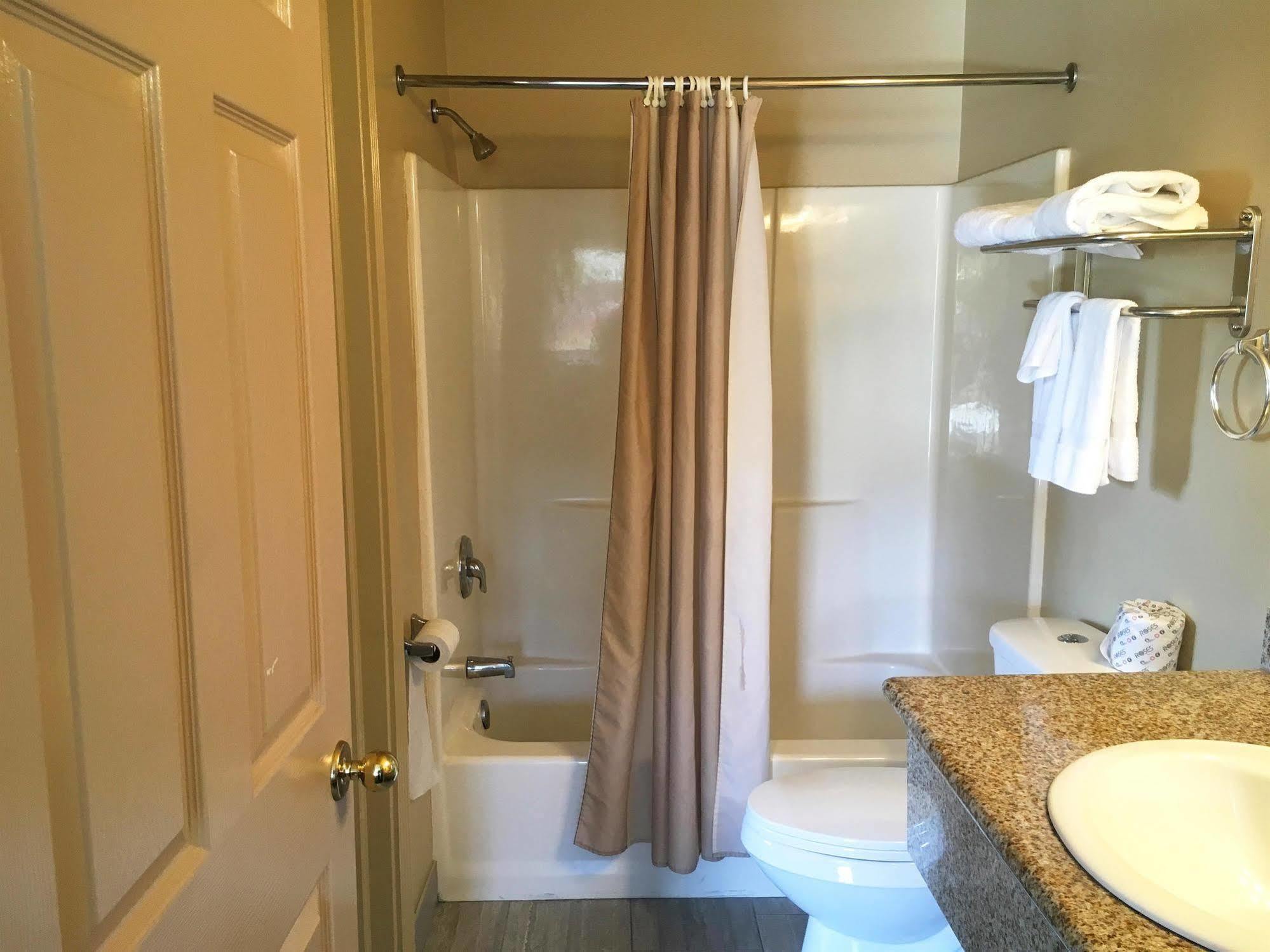 America'S Best Inn & Suites Saint George Экстерьер фото