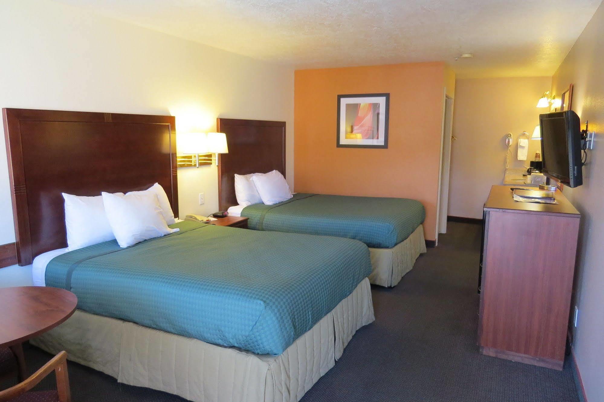 America'S Best Inn & Suites Saint George Экстерьер фото